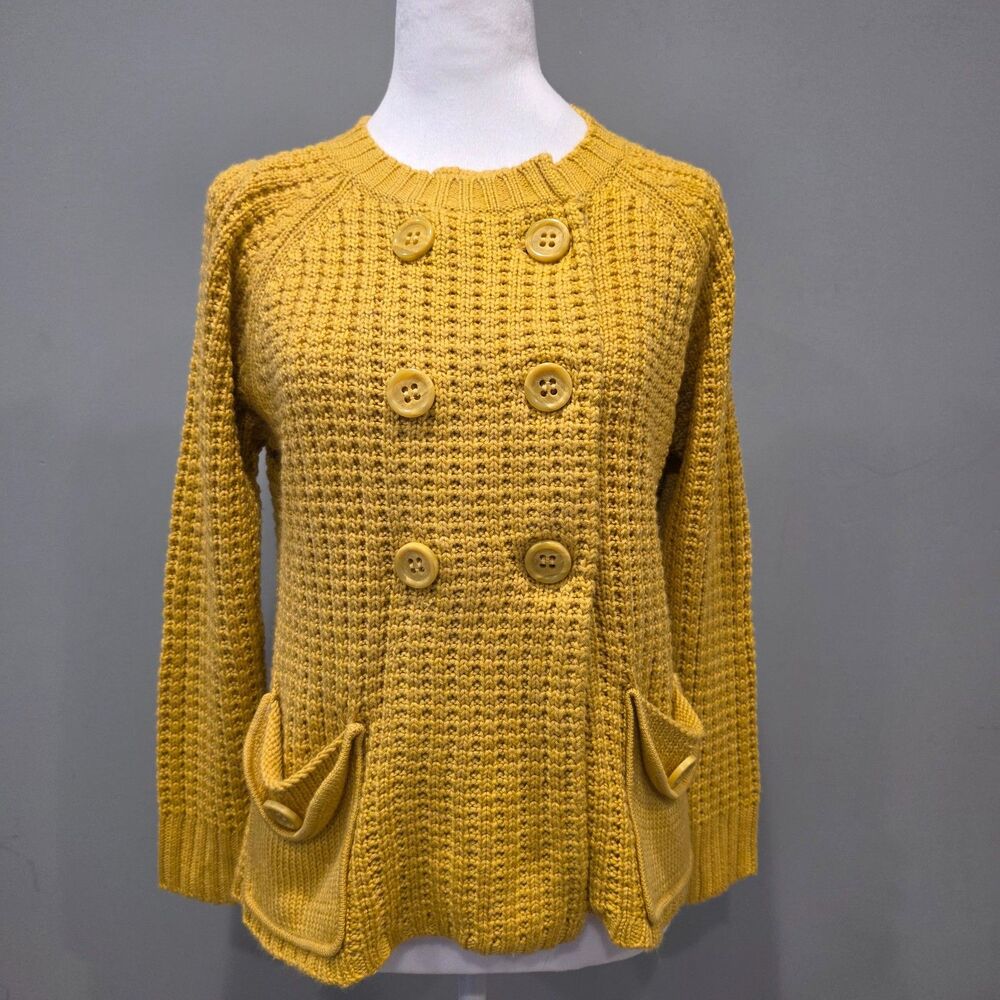 BCBG Yellow Chunky Cable Knit Cardigan Small Preppy Twee Normal Cottage Grandma